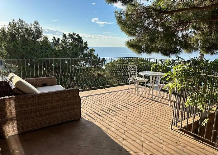Villa Caprice *